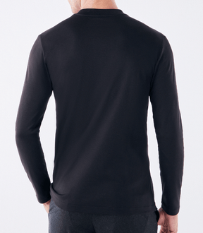 Camiseta Pima Manga Longa Gola Cruzada Frontal Preto