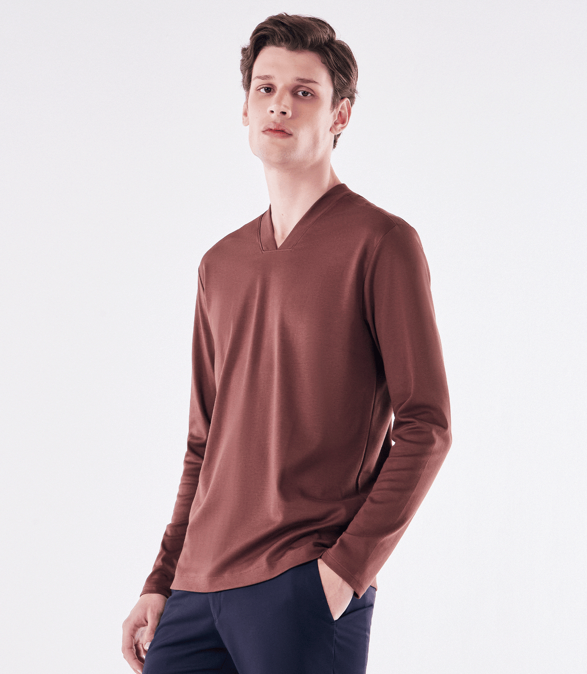 Camiseta Pima Decote V Manga Longa Marrom