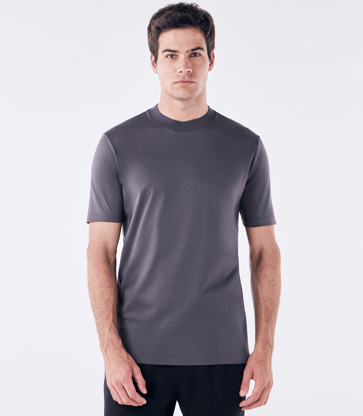 Camiseta Pima Gola Cruzada Frontal Cinza