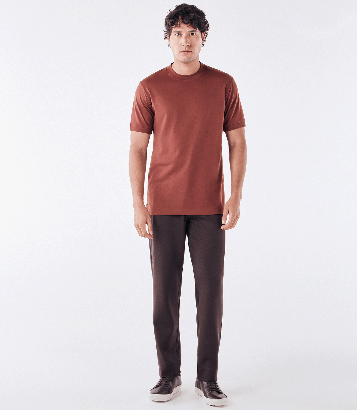 Camiseta Pima Interloque Gola Média Marrom