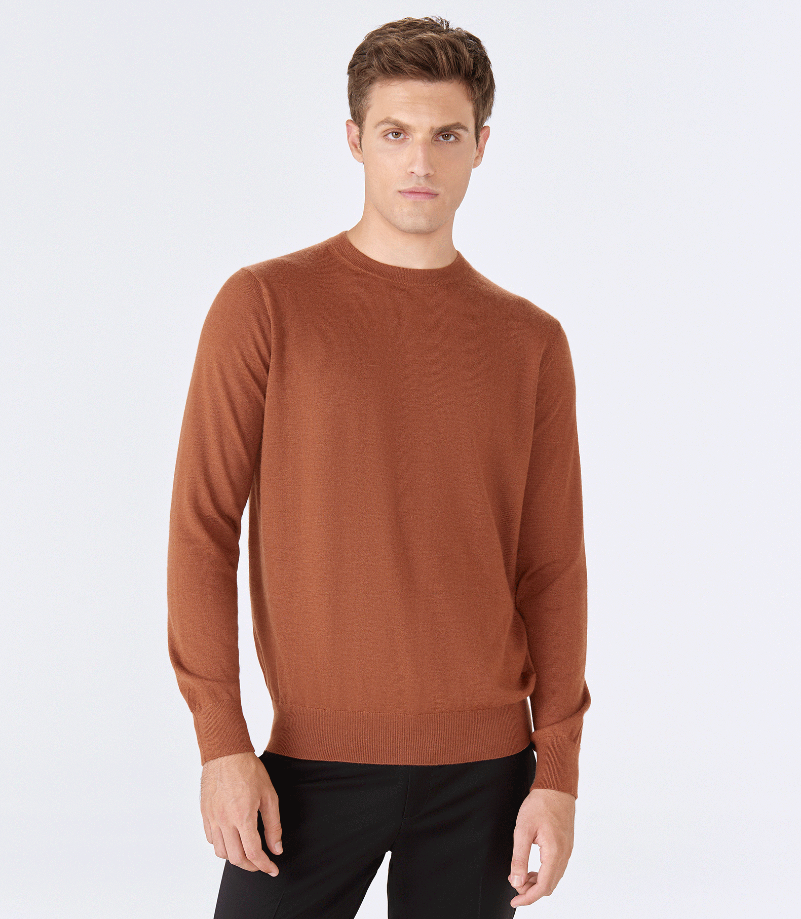 Tricô Cashmere Gola Careca Marrom