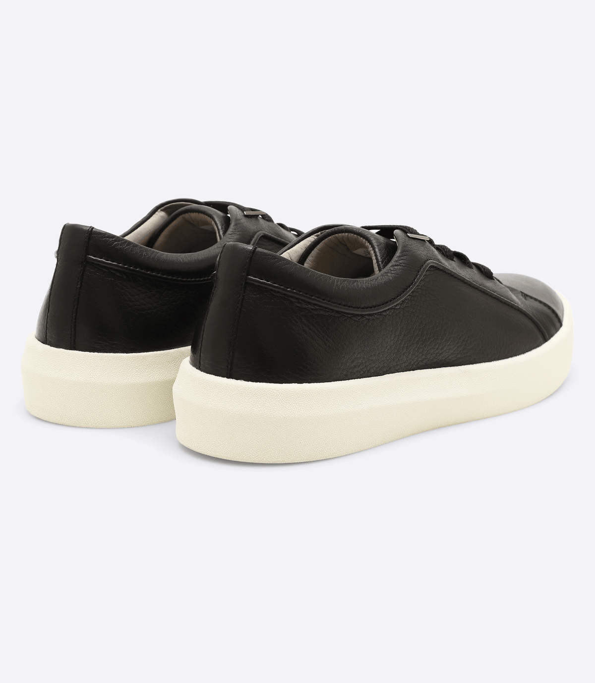 Tênis Flat Cadarço Elástico Couro Floater Preto